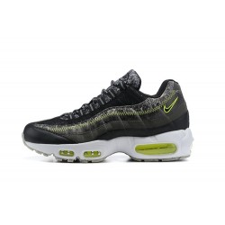 Nike Air Max 95 TT Black Green Sneaker CV6899 001